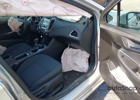 2018 Chevrolet Cruze Lt Auto from USA, damaged, VIN 1G1BE5SM3J7205434